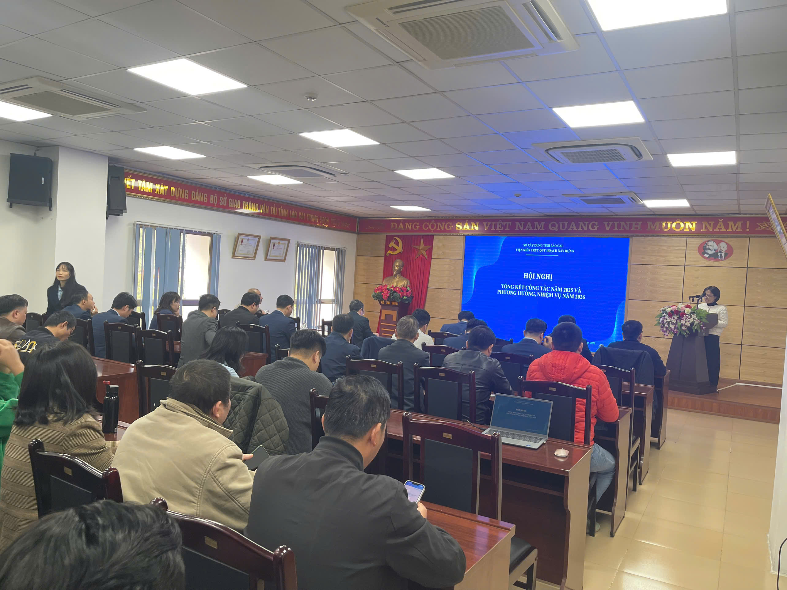 z7476329898506497ce3b7f2b22c0fb450dbf86c5eb752